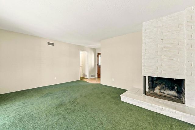 293 Garden Grove Lane, El Cajon, CA 92020