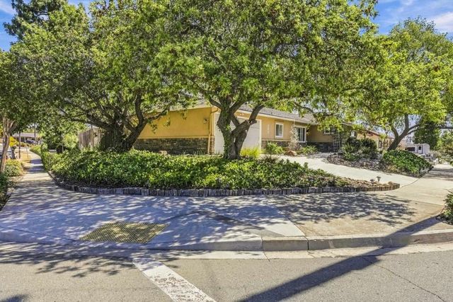 293 Garden Grove Lane, El Cajon, CA 92020