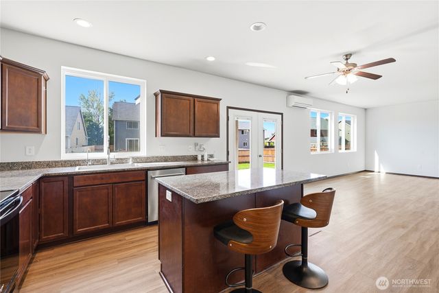 1904 W Sunnyview Lane, Ellensburg, WA 98926