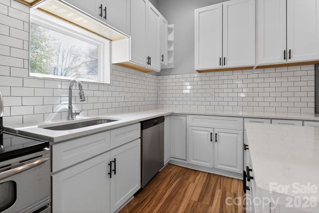 344 N Main Street, Mooresboro, NC 28114