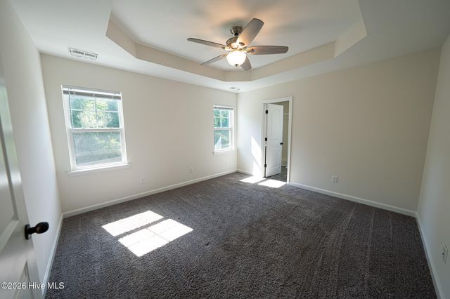 618 Osprey Landing Drive, Holly Ridge, NC 28445