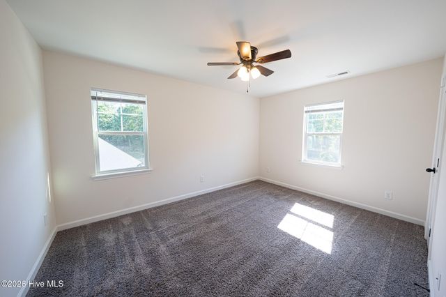 618 Osprey Landing Drive, Holly Ridge, NC 28445