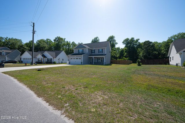 618 Osprey Landing Drive, Holly Ridge, NC 28445