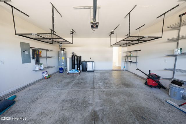 618 Osprey Landing Drive, Holly Ridge, NC 28445