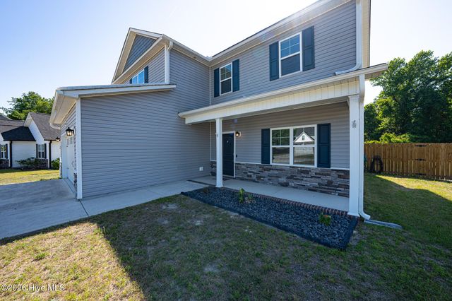 618 Osprey Landing Drive, Holly Ridge, NC 28445