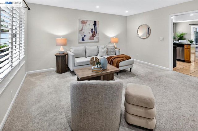 1939 De Vaca Way, Livermore, CA 94550