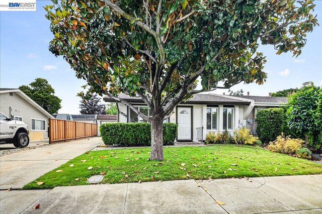 1939 De Vaca Way, Livermore, CA 94550