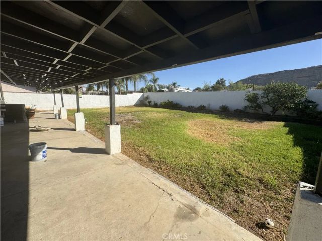 2892 Heller, Riverside, CA 92509