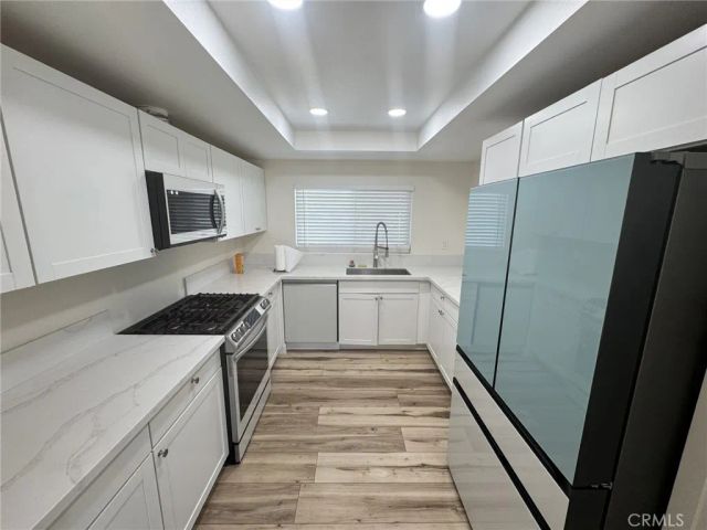 2892 Heller, Riverside, CA 92509