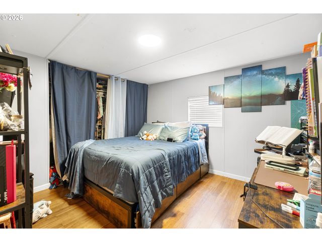 13201 Ne 44TH St 26, Vancouver, WA 98682