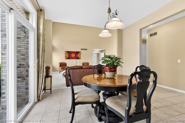 26974 Debiasi Drive, Romulus, MI 48174