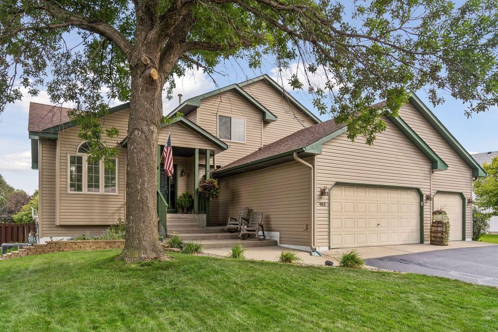 983 114th Avenue NE, Blaine, MN 55434 — photo 4