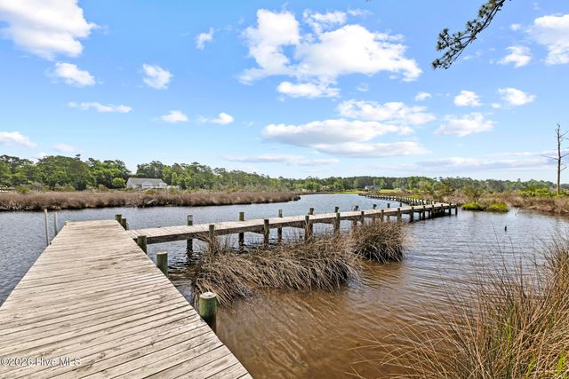 309 Livingston Court, Holly Ridge, NC 28445