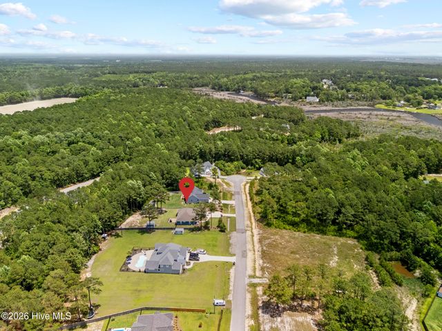 309 Livingston Court, Holly Ridge, NC 28445
