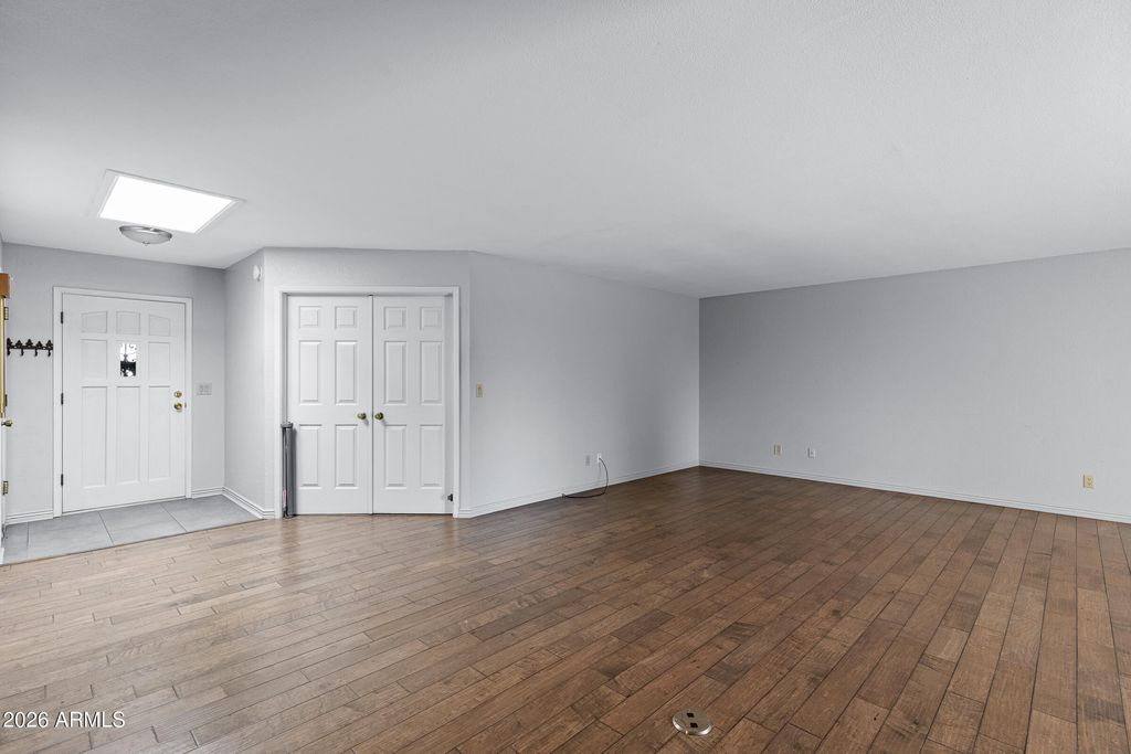 8185 E DEL CAVERNA Drive, Scottsdale, AZ 85258 — photo 4