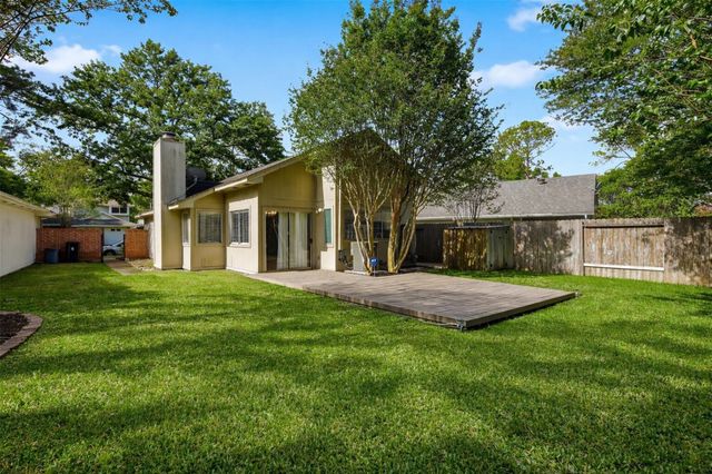 8518 Pool Creek Drive, Houston, TX 77095