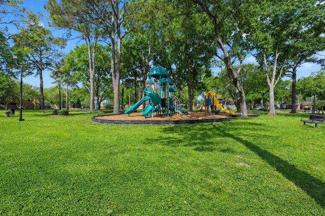 8518 Pool Creek Drive, Houston, TX 77095