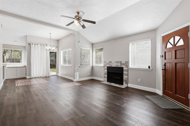 8518 Pool Creek Drive, Houston, TX 77095