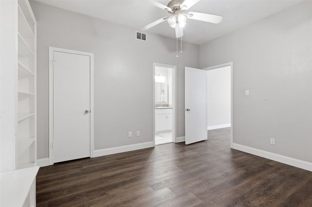 8518 Pool Creek Drive, Houston, TX 77095