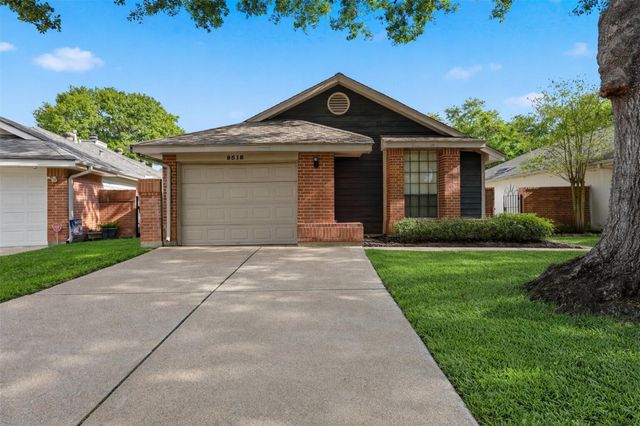 8518 Pool Creek Drive, Houston, TX 77095