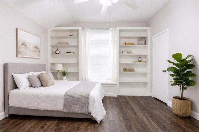 8518 Pool Creek Drive, Houston, TX 77095