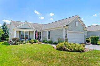 3251 Ravinia Circle, Mundelein, IL 60060