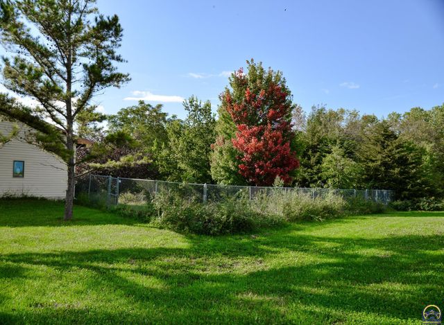 1212 Road 260, Emporia, KS 66801