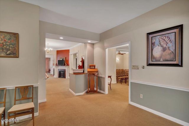 891 Madison Avenue, Albany, NY 12208