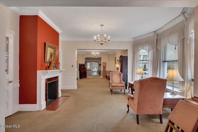 891 Madison Avenue, Albany, NY 12208