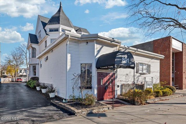 891 Madison Avenue, Albany, NY 12208
