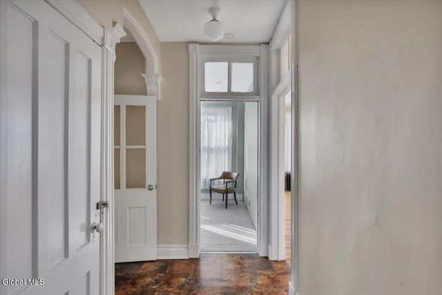 891 Madison Avenue, Albany, NY 12208