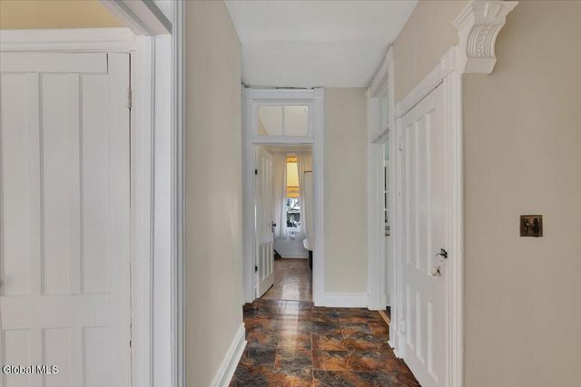 891 Madison Avenue, Albany, NY 12208