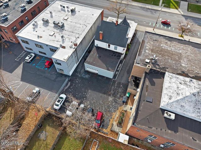 891 Madison Avenue, Albany, NY 12208