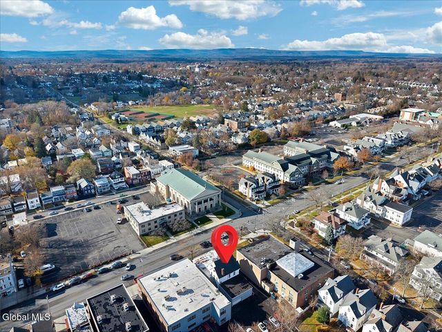 891 Madison Avenue, Albany, NY 12208