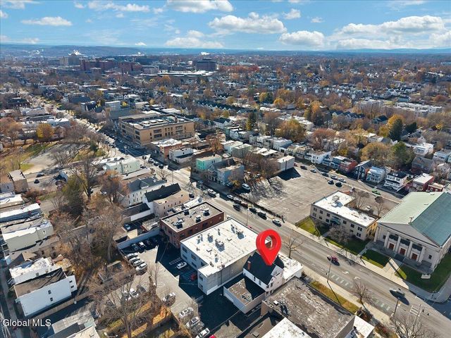 891 Madison Avenue, Albany, NY 12208