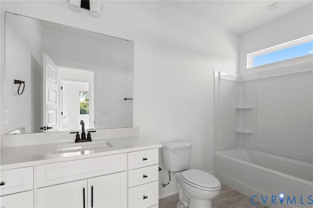 5169 Brandon Pines Dr, Providence Forge, VA 23140