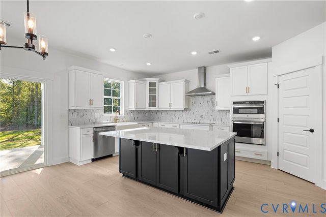 5169 Brandon Pines Dr, Providence Forge, VA 23140