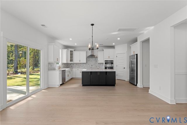5169 Brandon Pines Dr, Providence Forge, VA 23140
