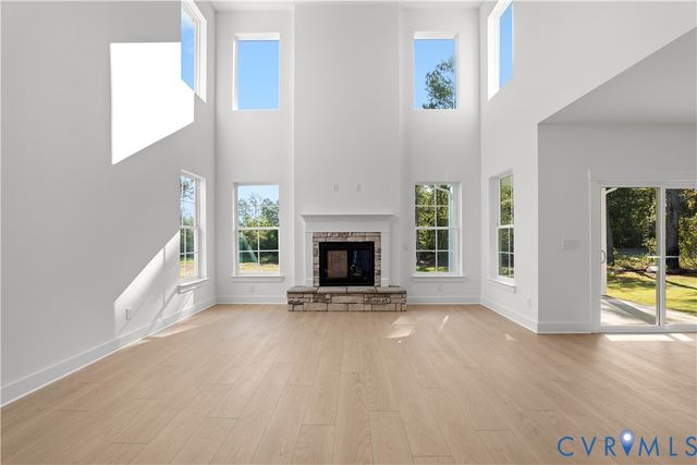 5169 Brandon Pines Dr, Providence Forge, VA 23140