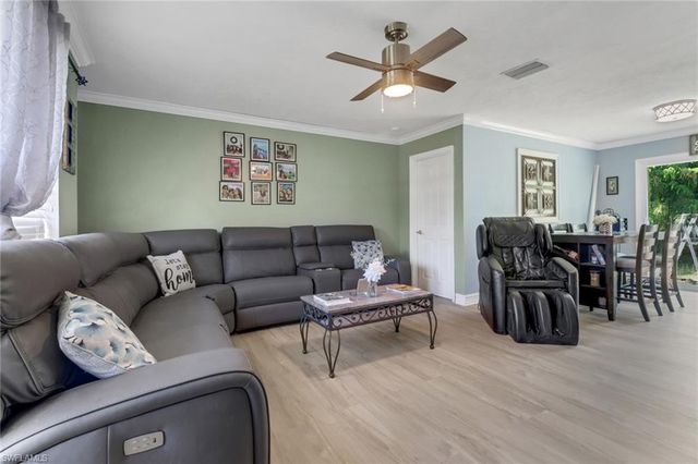 9104 King RD W, Fort Myers, FL 33967
