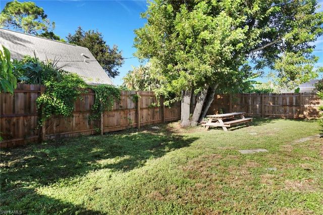 9104 King RD W, Fort Myers, FL 33967