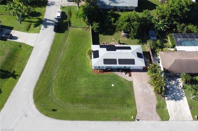 9104 King RD W, Fort Myers, FL 33967