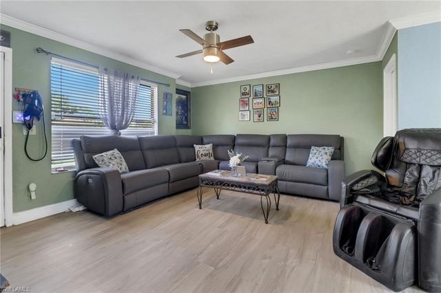 9104 King RD W, Fort Myers, FL 33967