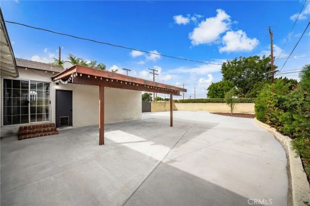 4805 N Vecino, Covina, CA 91722