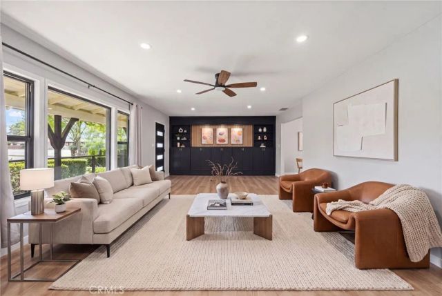 4805 N Vecino, Covina, CA 91722