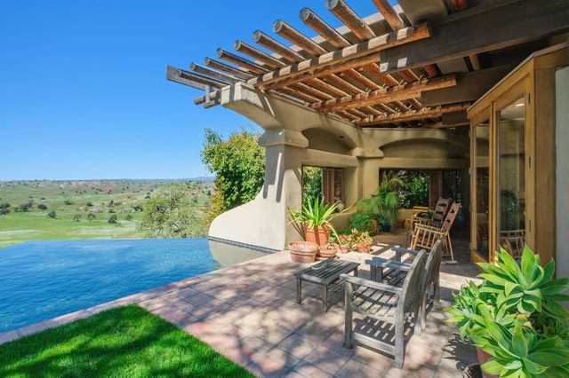 19623 Road 211, Friant, CA 93626