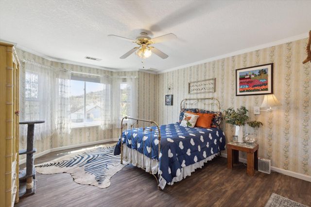 30030 Horseshoe Drive, Coarsegold, CA 93614