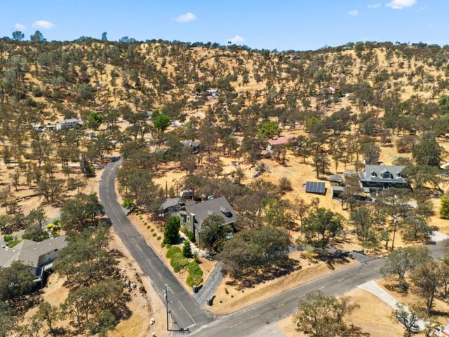 30030 Horseshoe Drive, Coarsegold, CA 93614