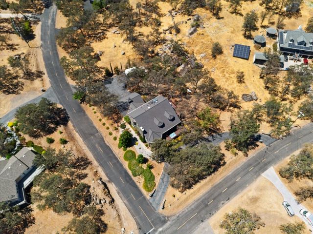 30030 Horseshoe Drive, Coarsegold, CA 93614