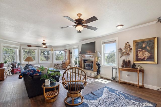 30030 Horseshoe Drive, Coarsegold, CA 93614